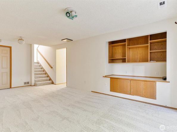17726 NE 26th St., Redmond WA 98052
