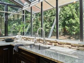 17726 NE 26th St., Redmond WA 98052