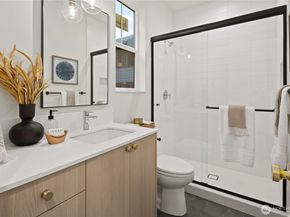 333 18th Avenue, Kirkland WA 98033