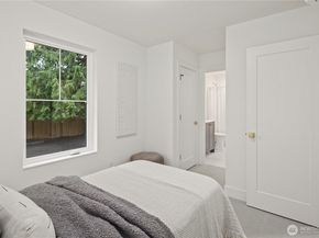 333 18th Avenue, Kirkland WA 98033