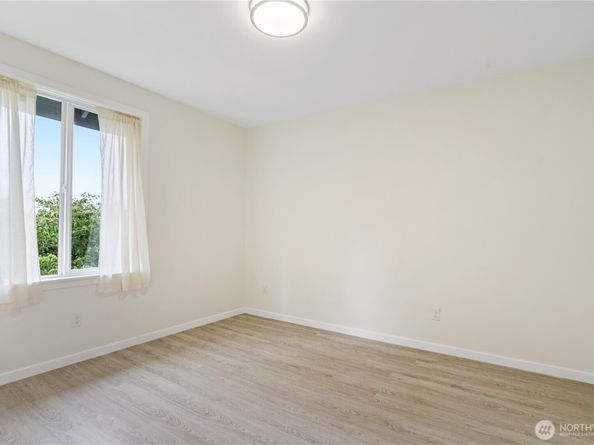 13507 SE 181st Place, Renton WA 98058