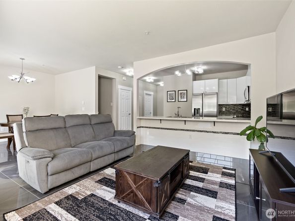 14335 Simonds Road NE A305, Kirkland WA 98034
