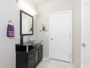 14335 Simonds Road NE A305, Kirkland WA 98034