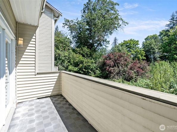 14335 Simonds Road NE A305, Kirkland WA 98034