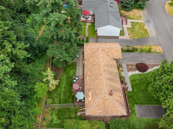 23318 3rd Place W, Bothell WA 98021