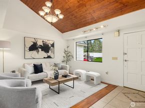 23516 20th Avenue W, Bothell WA 98021