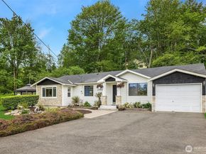 23516 20th Avenue W, Bothell WA 98021