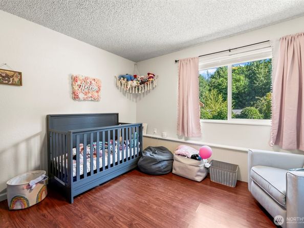 1350 SE Shelton Lane, Port Orchard WA 98366