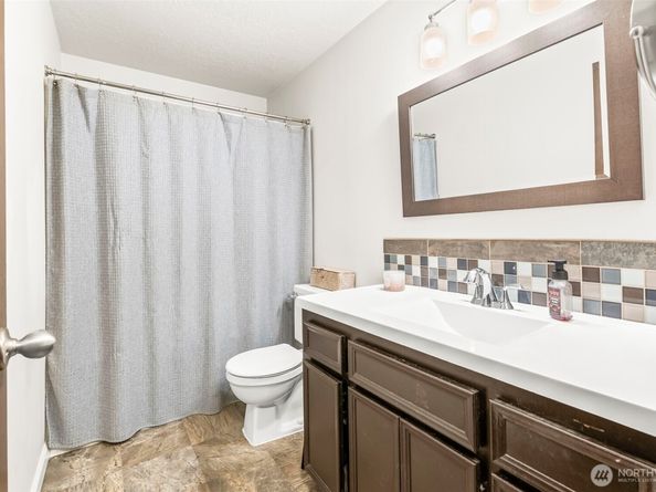 1350 SE Shelton Lane, Port Orchard WA 98366