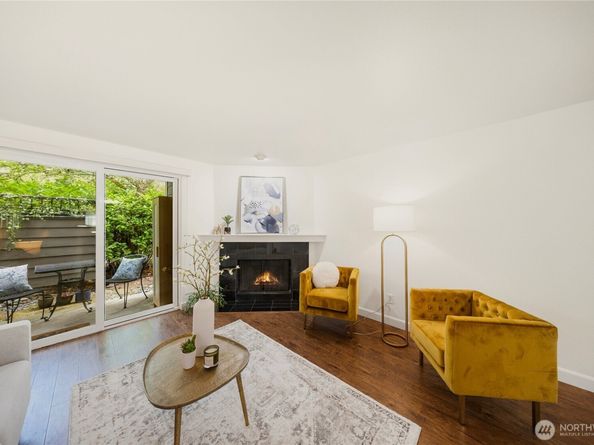 710 Kirkland Cir A101, Kirkland WA 98033