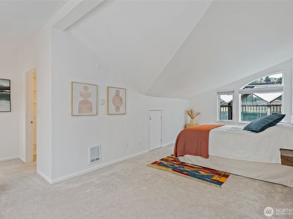 1926 Fairview Avenue E 307, Seattle WA 98102