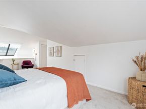 1926 Fairview Avenue E 307, Seattle WA 98102