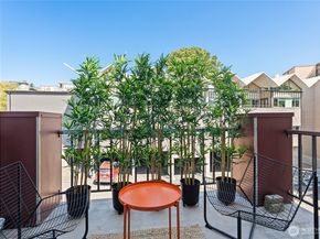 1926 Fairview Avenue E 307, Seattle WA 98102
