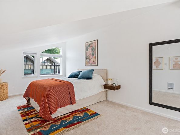1926 Fairview Avenue E 307, Seattle WA 98102