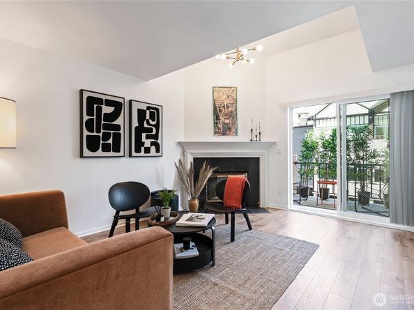 1926 Fairview Avenue E 307, Seattle WA 98102