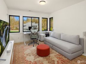 20300 166th Avenue NE, Woodinville WA 98072