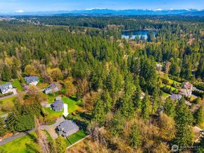 20300 166th Avenue NE, Woodinville WA 98072