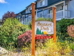 8823 Holly Drive 520, Everett WA 98208