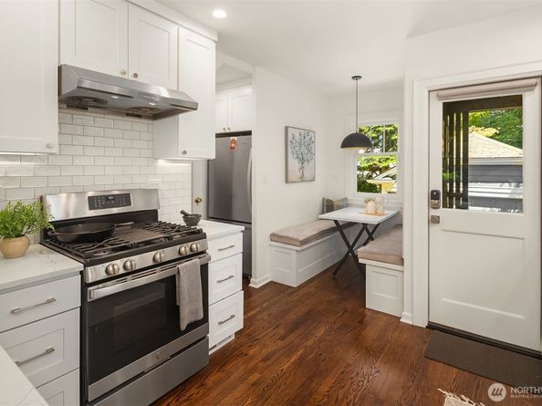 6518 18th Avenue NE, Seattle WA 98115