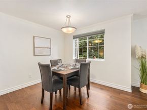 9822 NE 122nd Street U101, Kirkland WA 98034