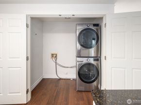 9822 NE 122nd Street U101, Kirkland WA 98034