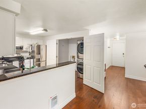 9822 NE 122nd Street U101, Kirkland WA 98034