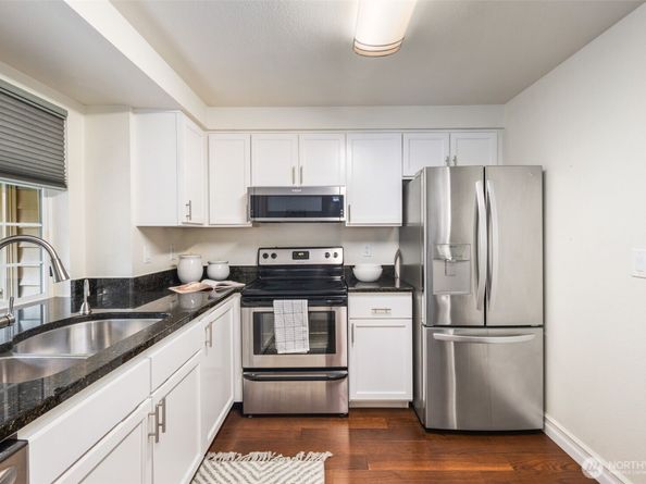 9822 NE 122nd Street U101, Kirkland WA 98034