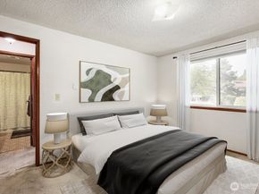 3560 Narrows View Lane NE 5201, Bremerton WA 98310