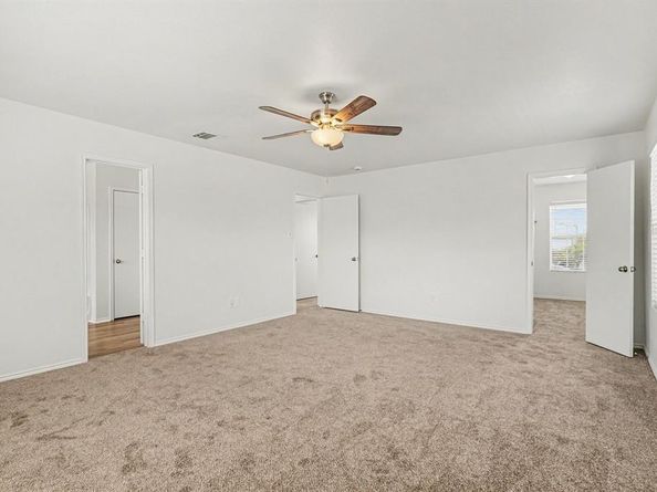 937  Iona Drive , Fort Worth Texas 76120