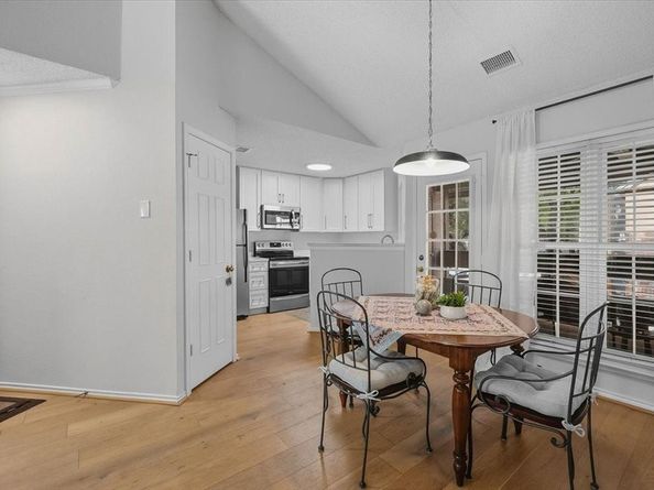 264  Jefferson Parkway , Fort Worth Texas 76107