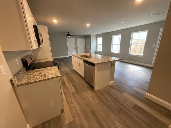3165  Stag Road , Dallas Texas 75241
