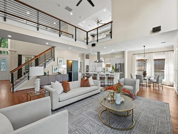 4025  Wellingshire Lane , Dallas Texas 75220