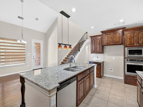 5624  Domer Drive , Frisco Texas 75035
