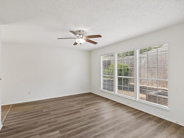 1608  Northridge Drive , Arlington Texas 76012