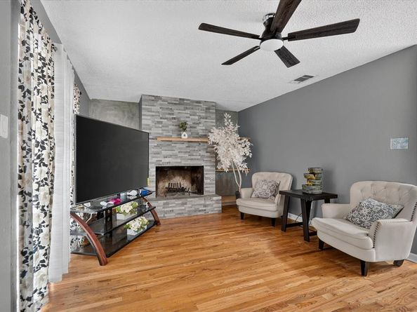 10014  Mesita Drive , Dallas Texas 75217
