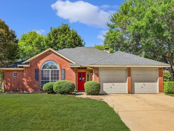 4663  Essex Court , Grand Prairie Texas 75052