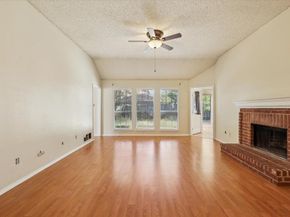 4663  Essex Court , Grand Prairie Texas 75052