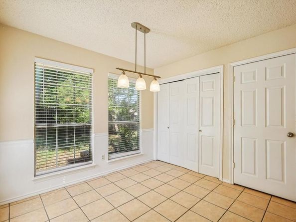4663  Essex Court , Grand Prairie Texas 75052