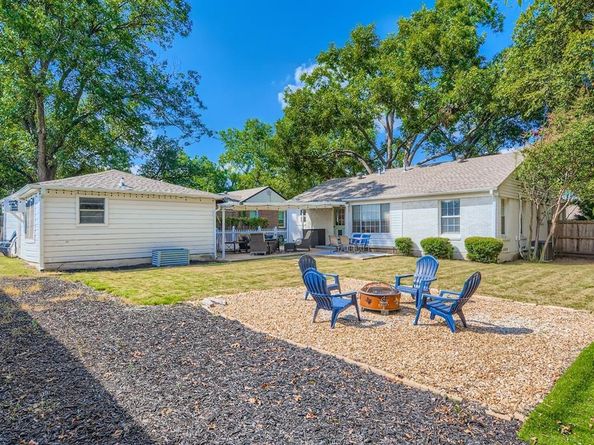 1316  Linden Lane , Garland Texas 75040