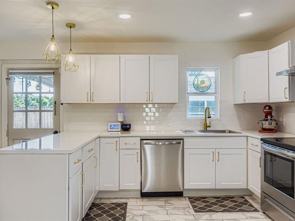 1316  Linden Lane , Garland Texas 75040