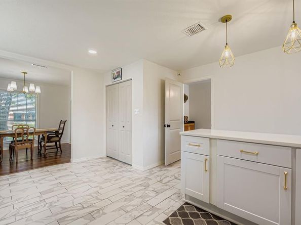 1316  Linden Lane , Garland Texas 75040