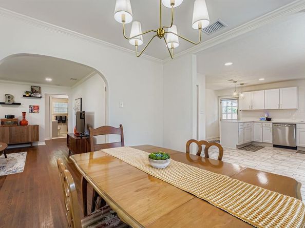 1316  Linden Lane , Garland Texas 75040