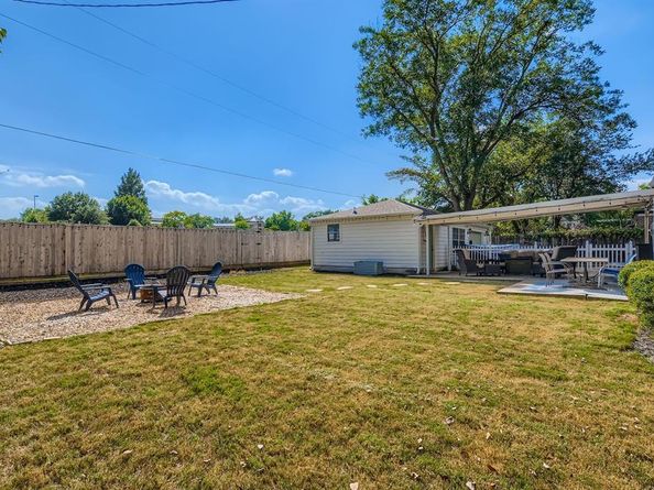 1316  Linden Lane , Garland Texas 75040