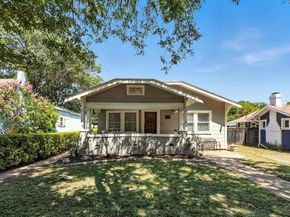 1609  Belle Place , Fort Worth Texas 76107