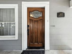 1609  Belle Place , Fort Worth Texas 76107