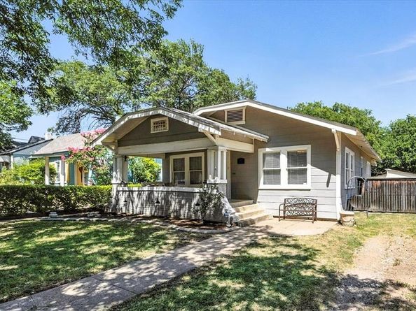 1609  Belle Place , Fort Worth Texas 76107