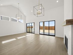 4730  Hawthorn Hills  , Arlington Texas 76005