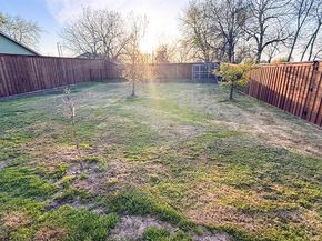 307 S New Mexico Street , Celina Texas 75009