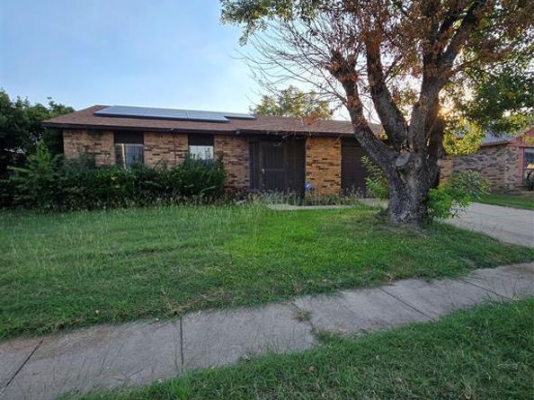 7720  Four Winds Drive , Fort Worth Texas 76133