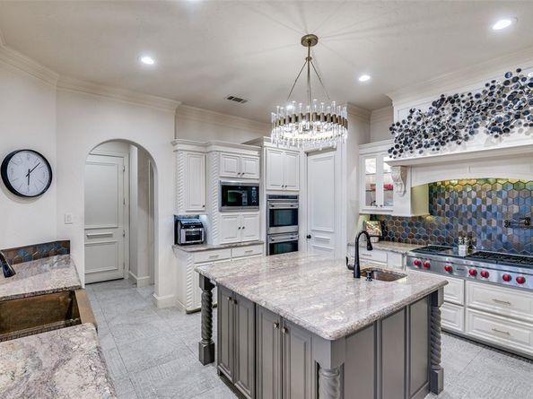 2417  Hollow Hill Lane , Lewisville Texas 75056